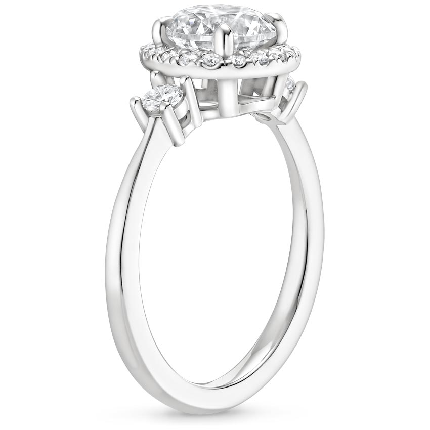 Anillo de Compromiso Tres Piedras Halo