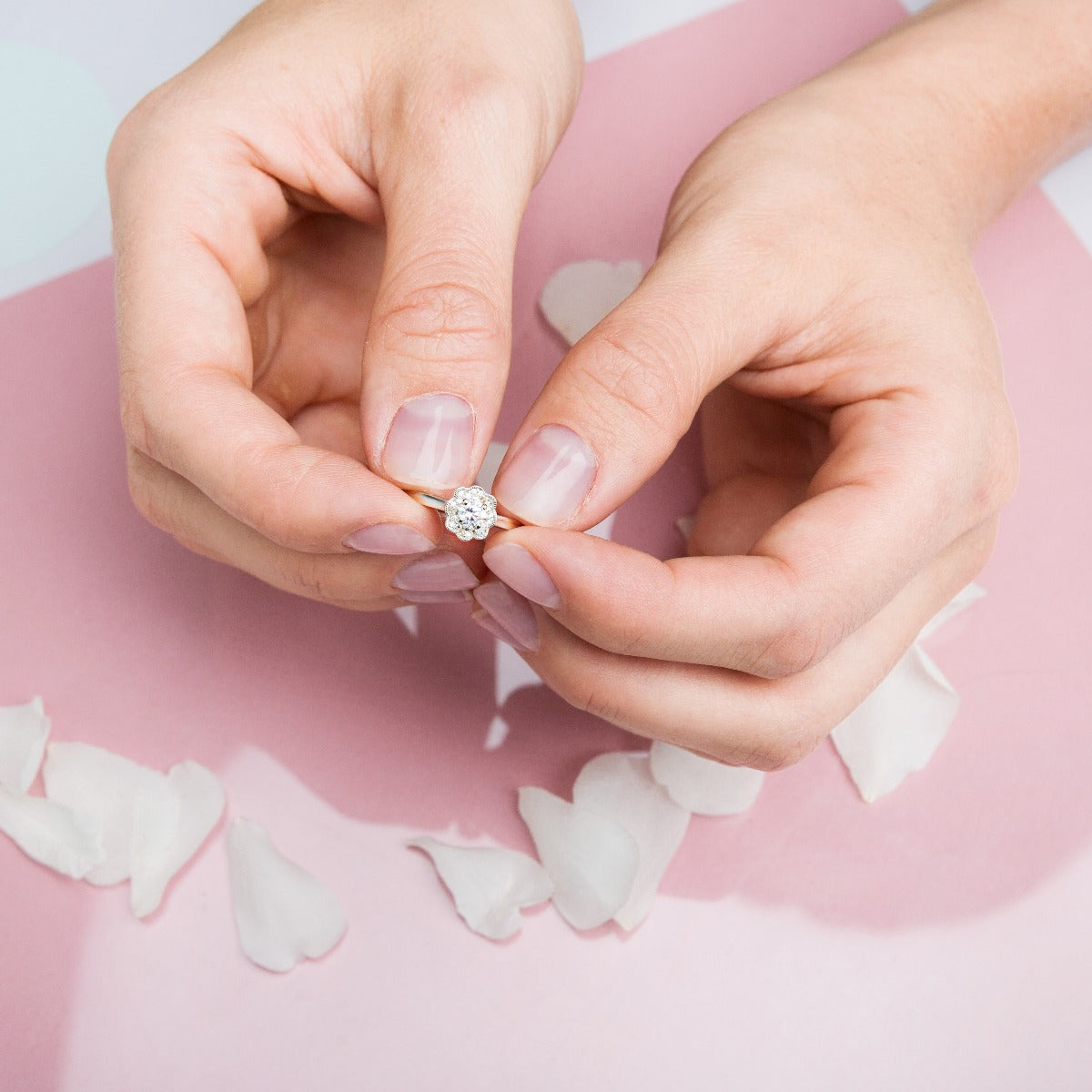 Anillo De Diamantes Halo Nube