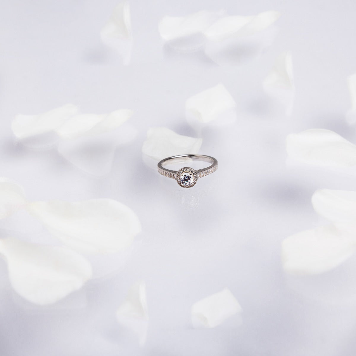 Anillo De Compromiso Halo Vintage Milgrain