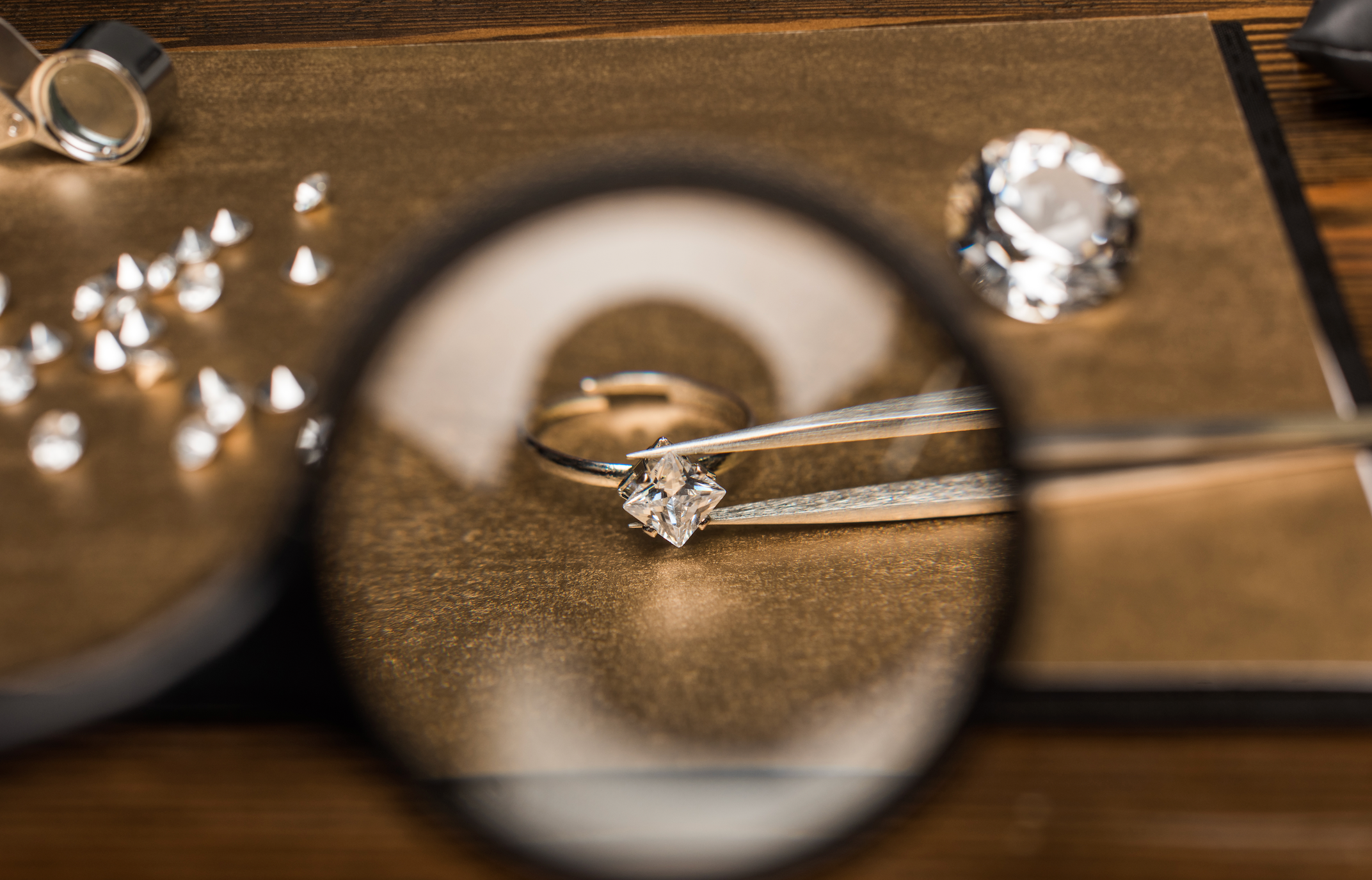 ¿Los Diamantes Cultivados en Laboratorio Son Sostenibles?