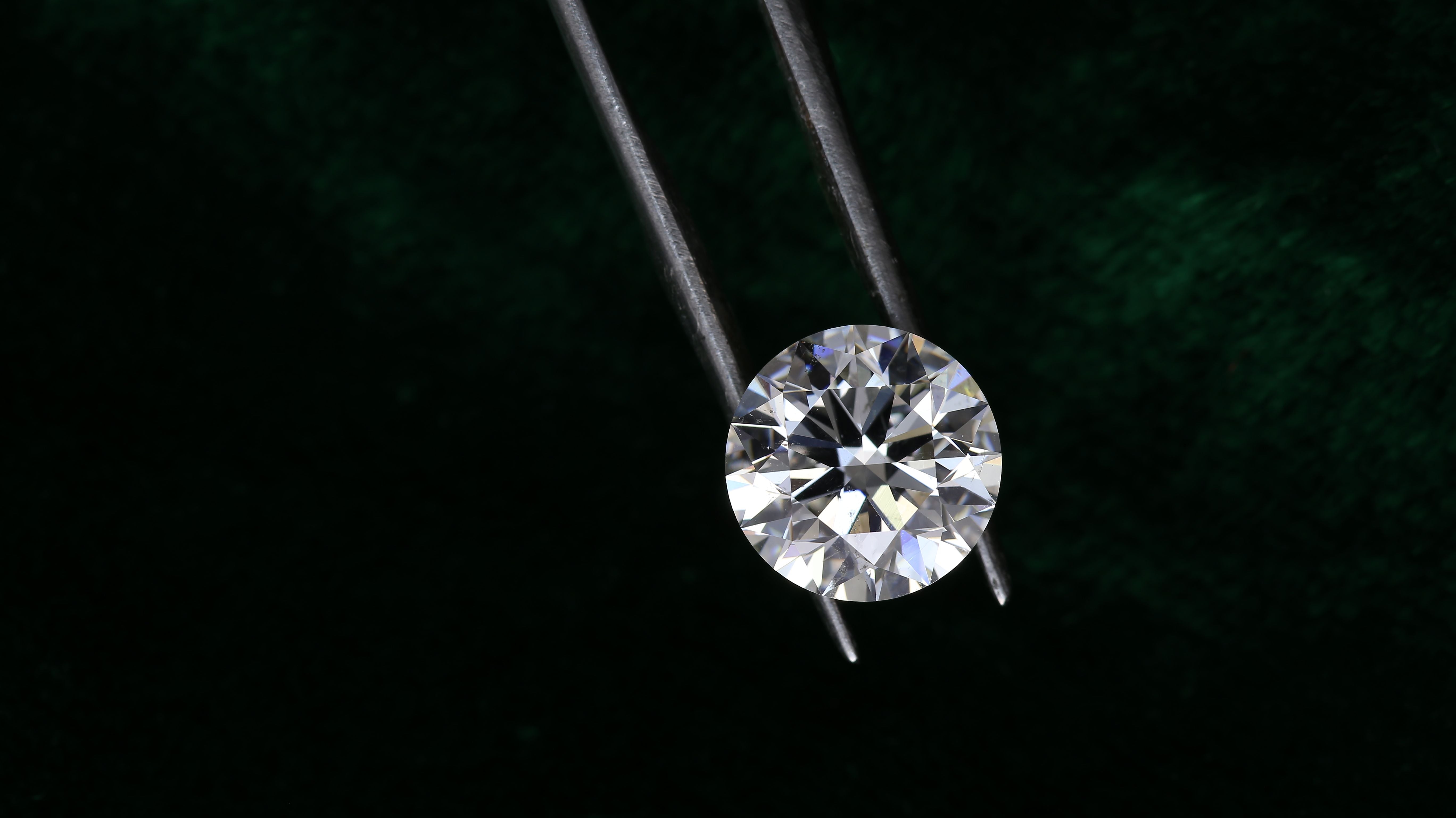 Cuánto puede esperar pagar por un diamante de 1 quilate en Chile