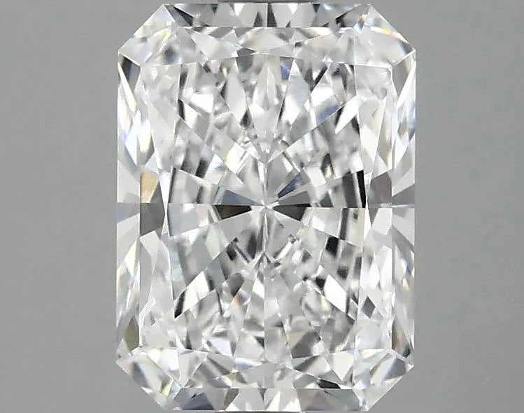 1.88ct Radiant Lab Grown Diamond (Colour D, Clarity VVS2, IGI Certified)