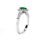 Anillo De Compromiso Halo Esmeralda Baguette Hal-018 Platino Oval 1.5 Esmeralda Cultivado en Laboratorio
