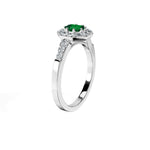 Anillo De Compromiso Halo Esmeralda Baguette Hal-018 Platino Esmeralda 1.5 Esmeralda Cultivado en Laboratorio