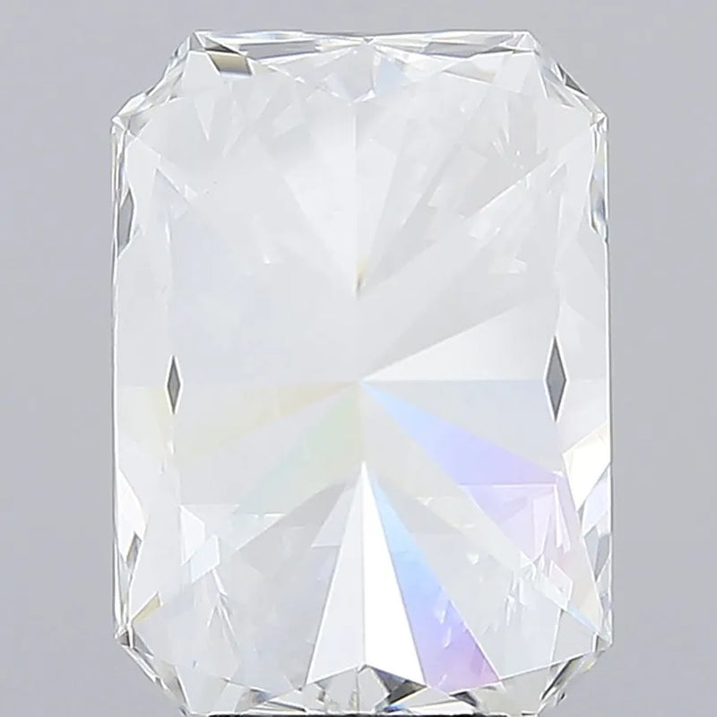 5.08ct Radiant Lab Grown Diamond (Colour G, Clarity VVS2, IGI Certified)