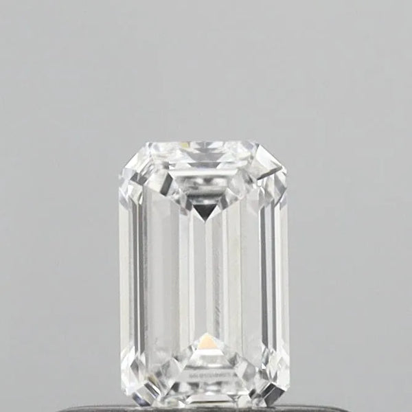 0.33ct Emerald Lab Grown Diamond (Colour E, Clarity VS1, IGI Certified)