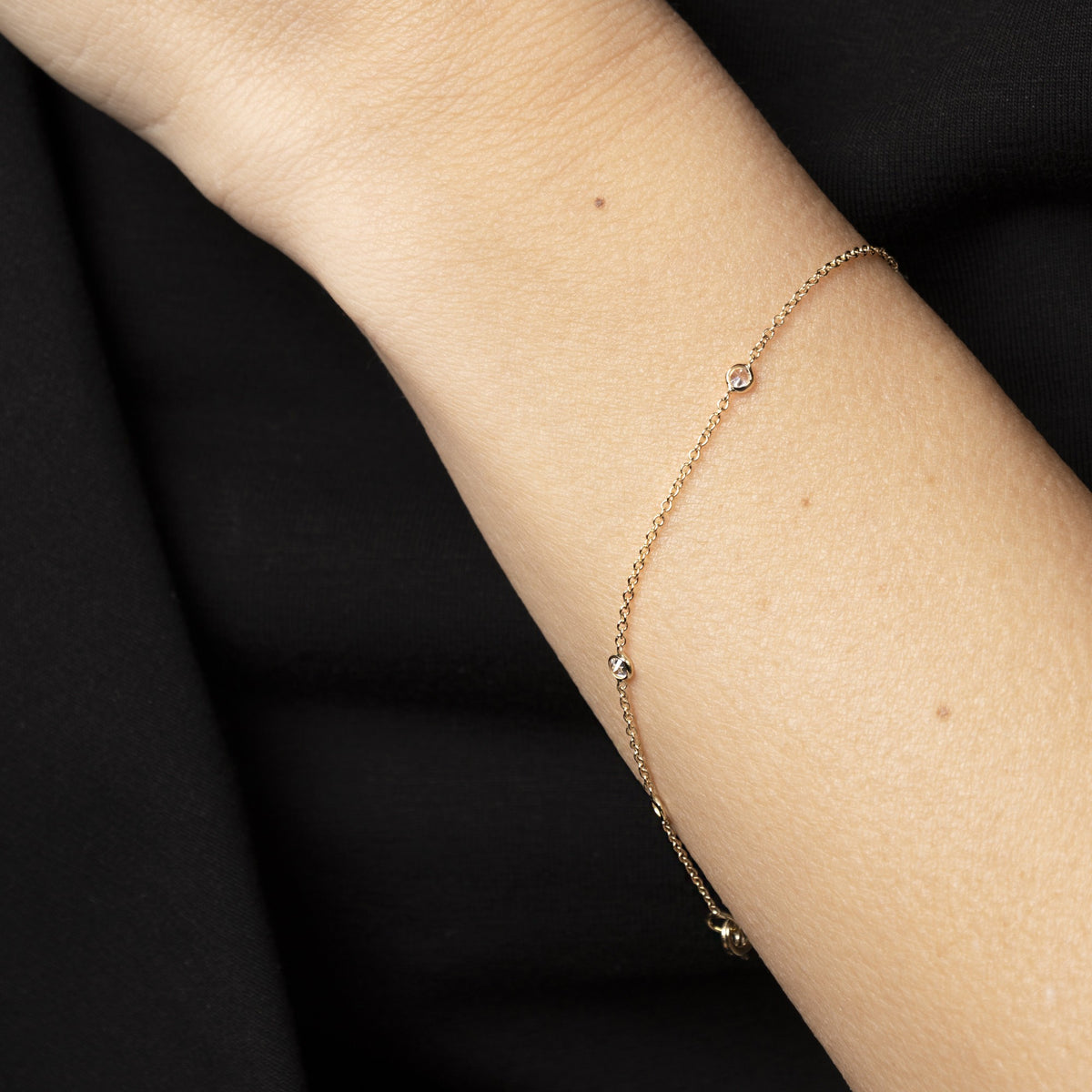 Pulsera de Oro 14K con Circonita Blanca