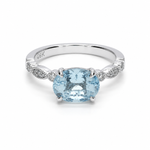 Anillo de Aguamarina Oval Horizontal en Platino | Estilo Vintage con Diamantes