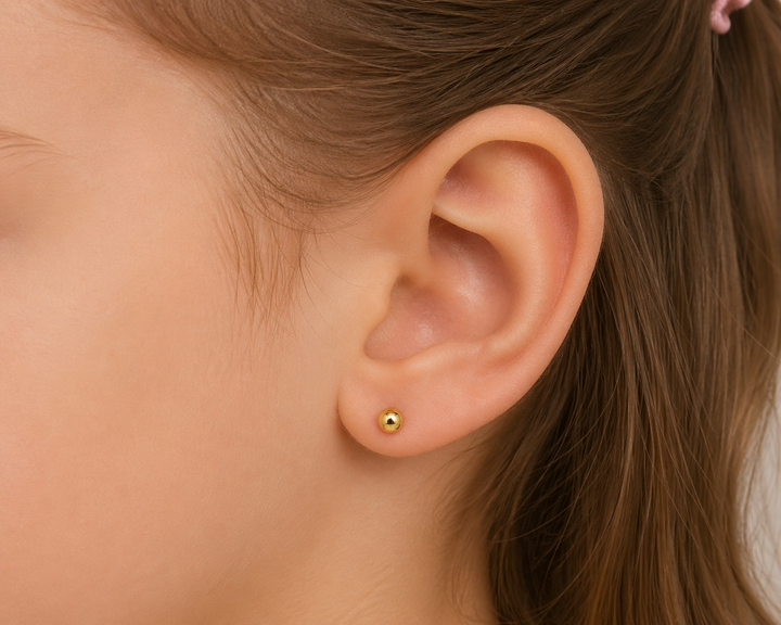 Aros de Oro 18K Niña Bola 5.5 mm con Tuerca
