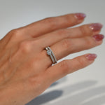 Anillo de Compromiso Solitario Pave Akira