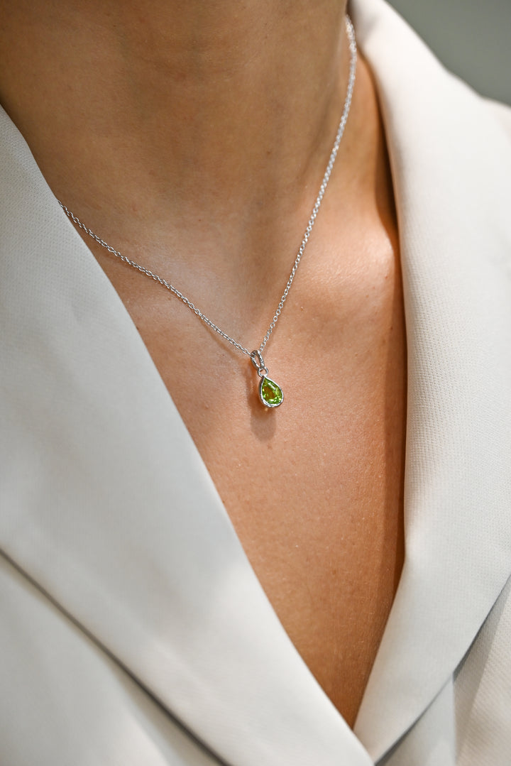 Collar Peridoto Plata 925 – Colgante Lágrima