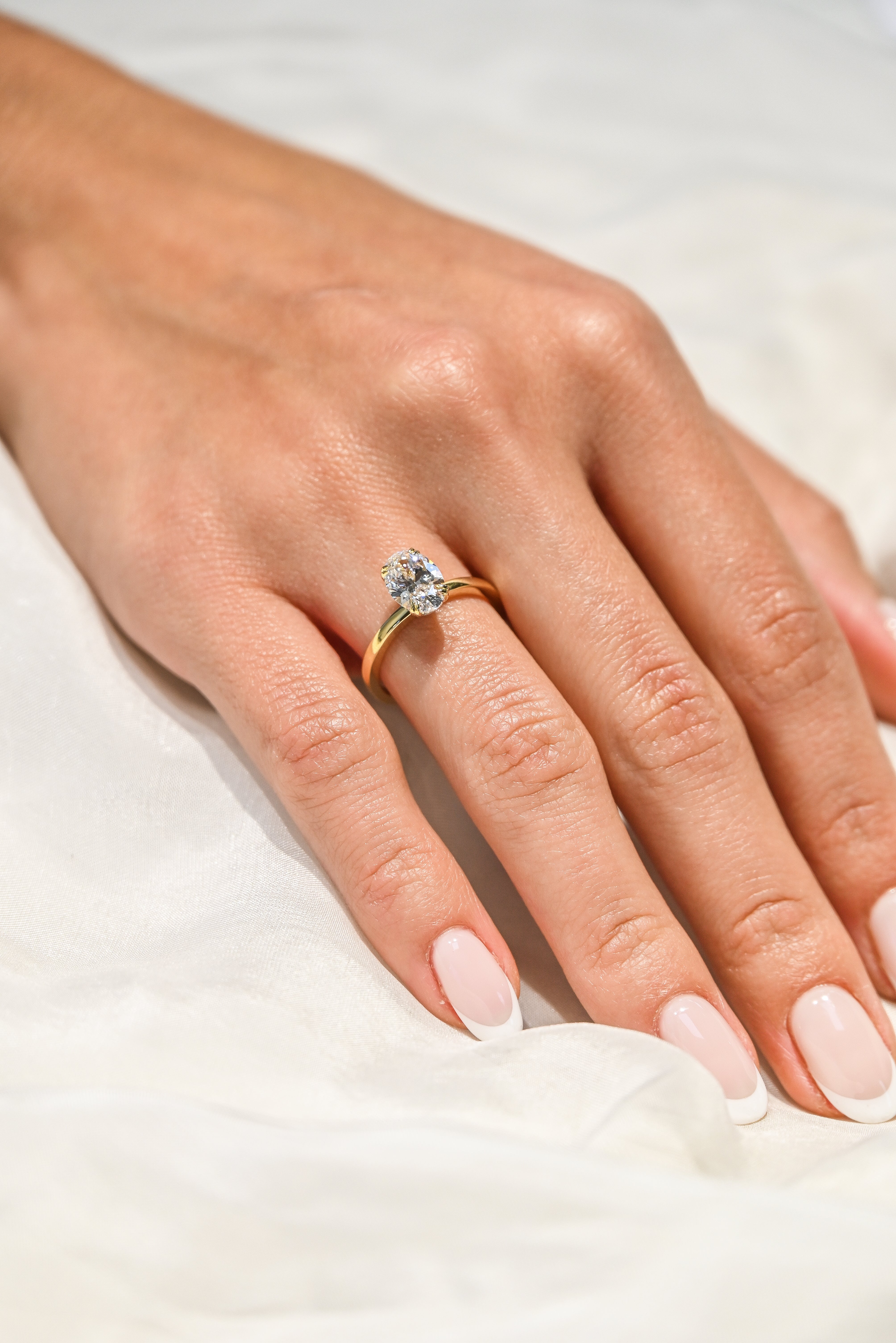 Anillo de Compromiso Solitario Valentina