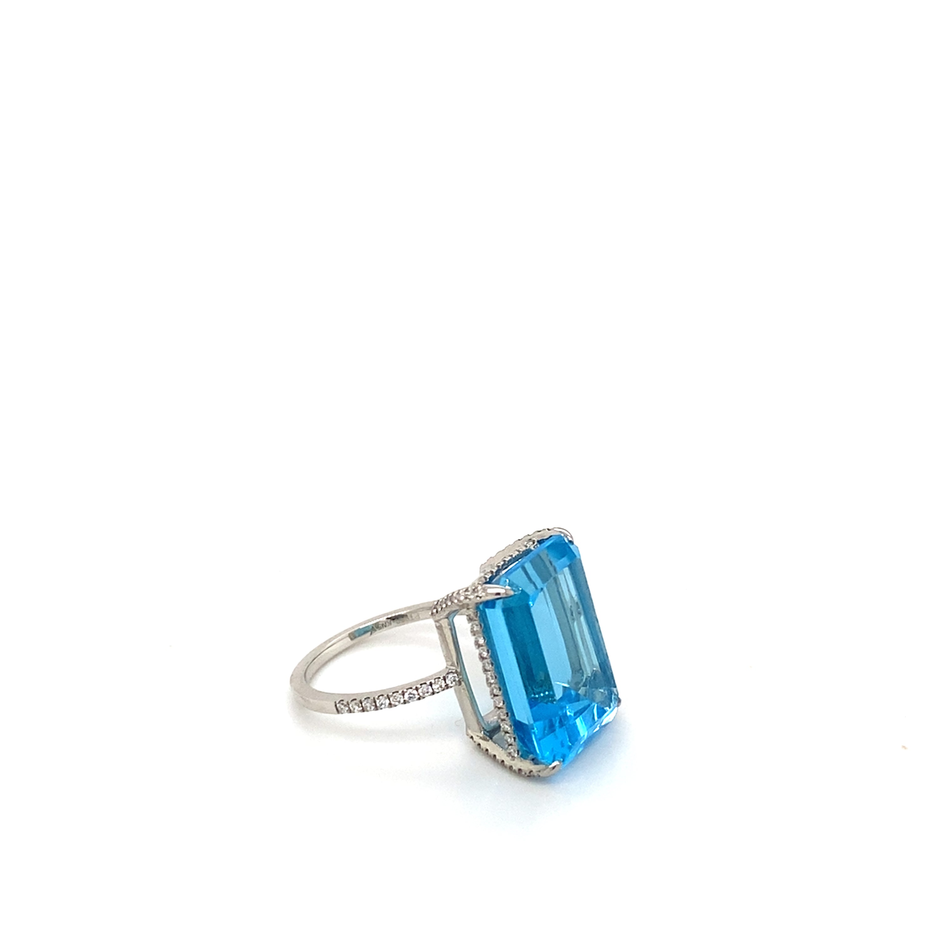 Anillo de Diamantes Topacio Sky Bue 16x12 MM