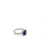 Anillo de Diamantes y Zafiro Cushion