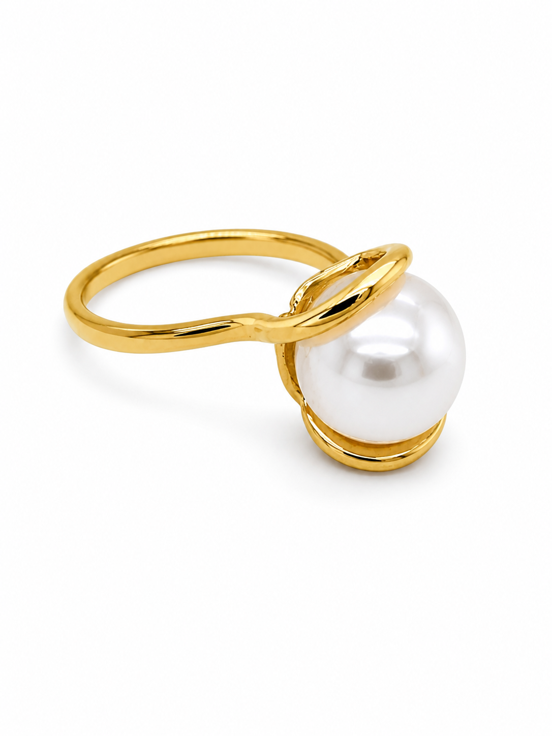 Anillo Solitario de Perla en Oro Amarillo 18K | Diseño Clásico Elegante
