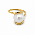 Anillo Solitario de Perla en Oro Amarillo 18K | Diseño Clásico Elegante