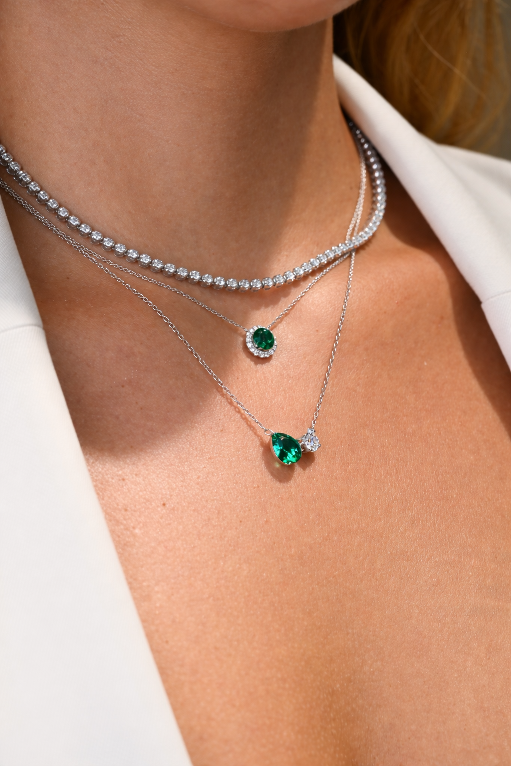 Colgante Halo Esmeralda y Diamantes