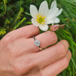 Anillo de diamantes Halo floral - KONSENS